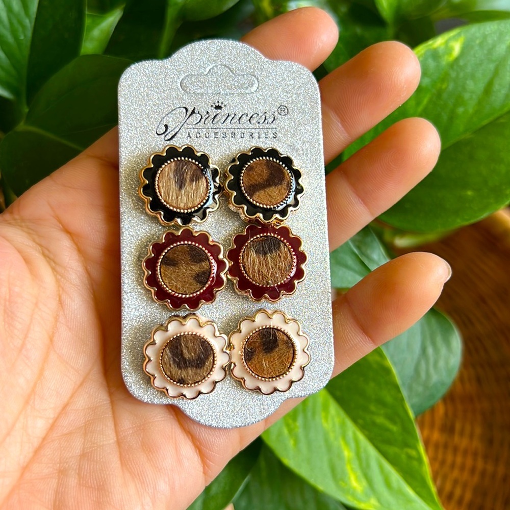 Flower Shaped Leopard Stud Earrings